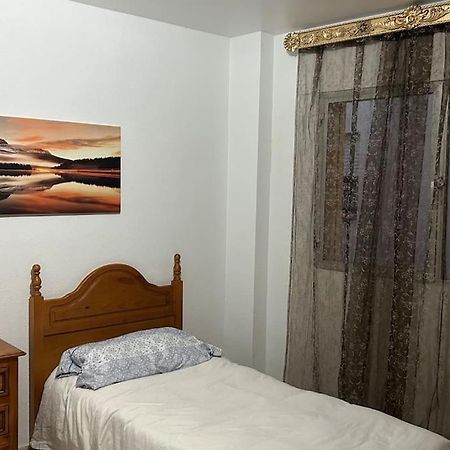 Апартаменты Mar Y Gibraltar: ¡Tu Refugio! Ла-Линеа-де-ла-Консепсьон Экстерьер фото